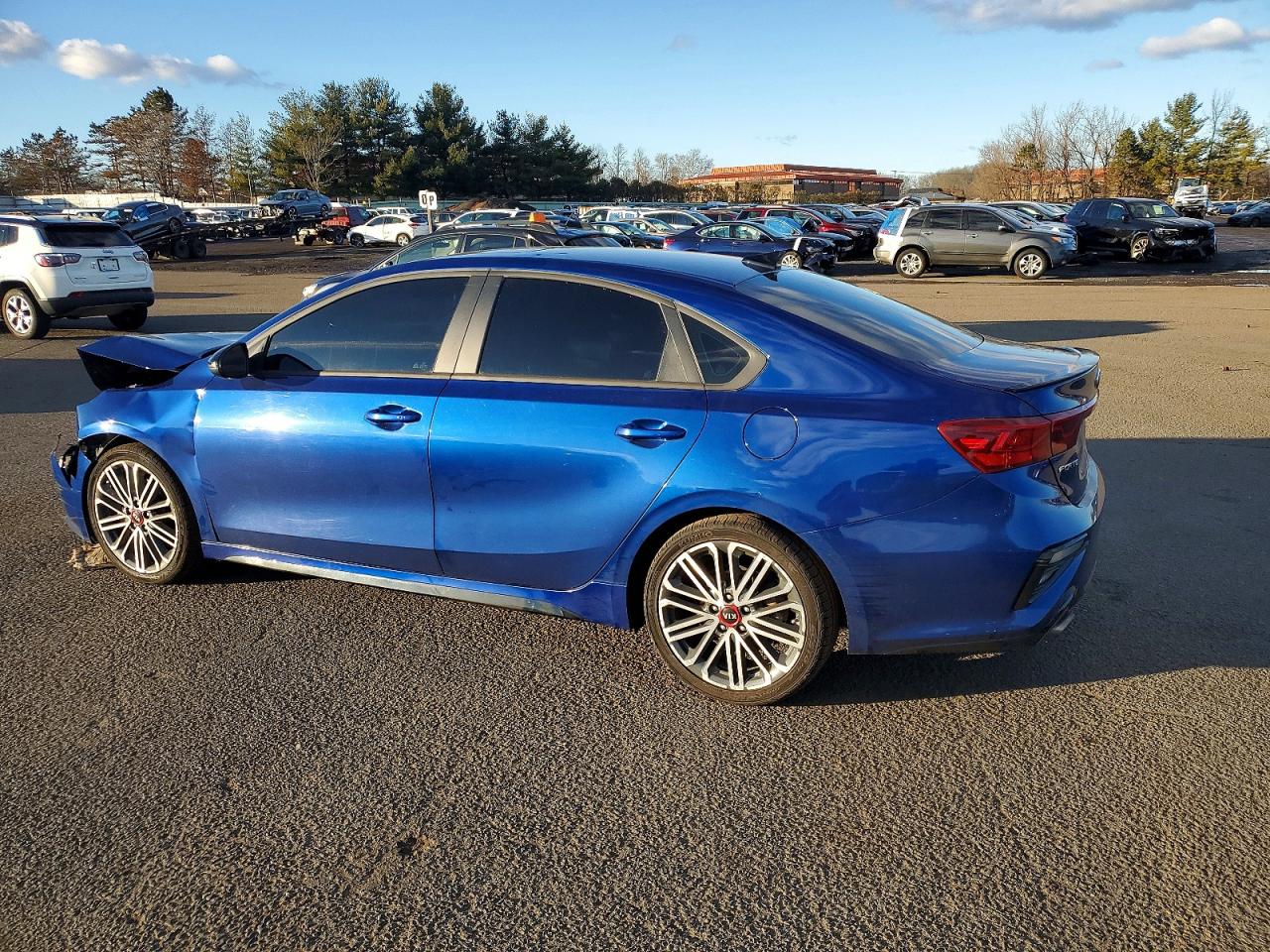 2021 KIA FORTE GT photo 2