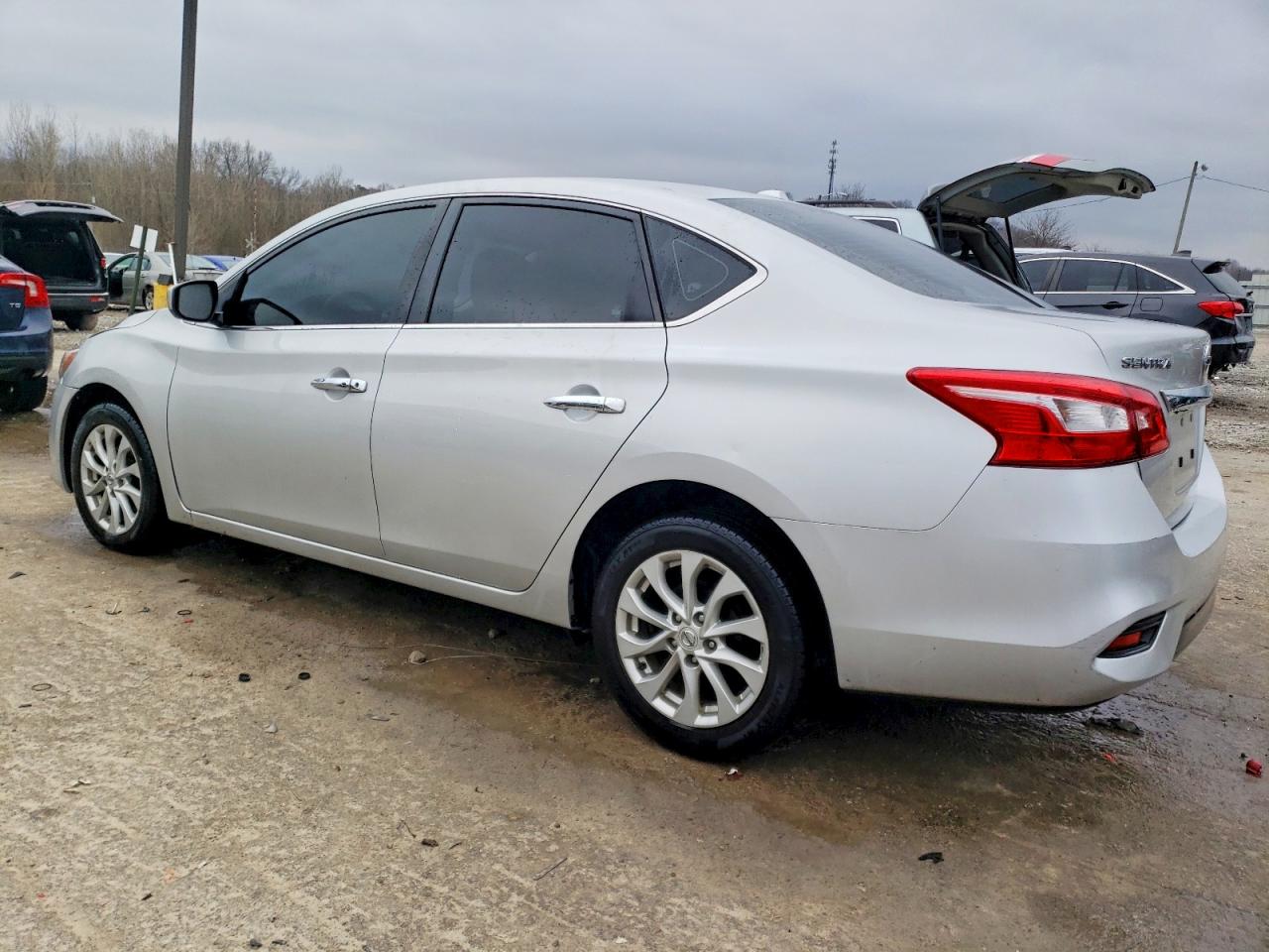 2019 NISSAN SENTRA S photo 2
