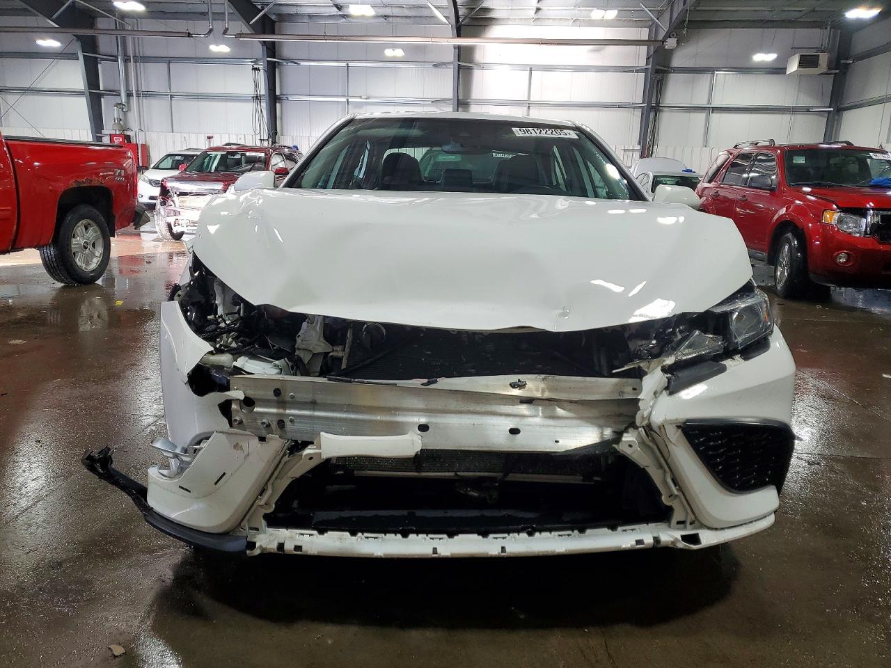 2022 TOYOTA CAMRY SE photo 5
