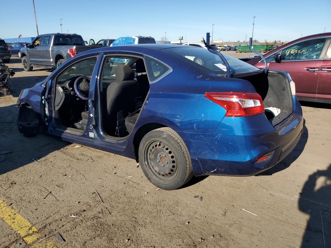 2017 NISSAN SENTRA S photo 2