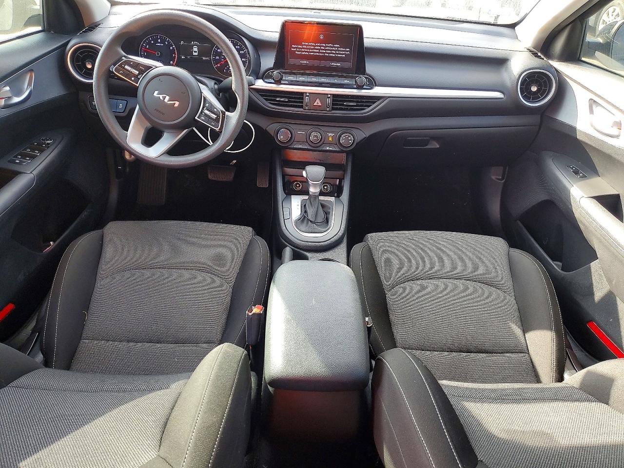 2023 KIA FORTE LX photo 22
