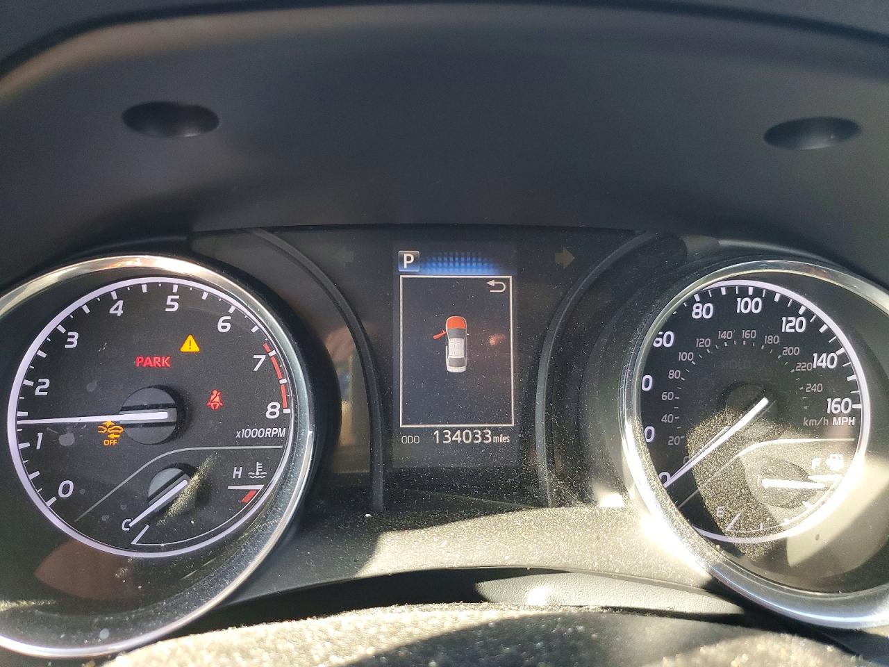 2019 TOYOTA CAMRY L photo 9