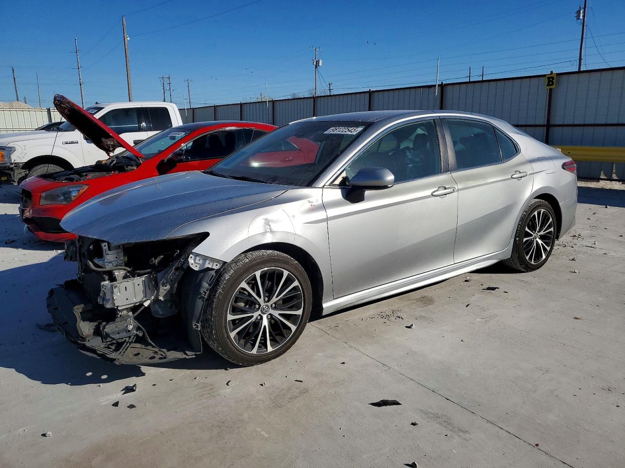 2019 TOYOTA CAMRY
