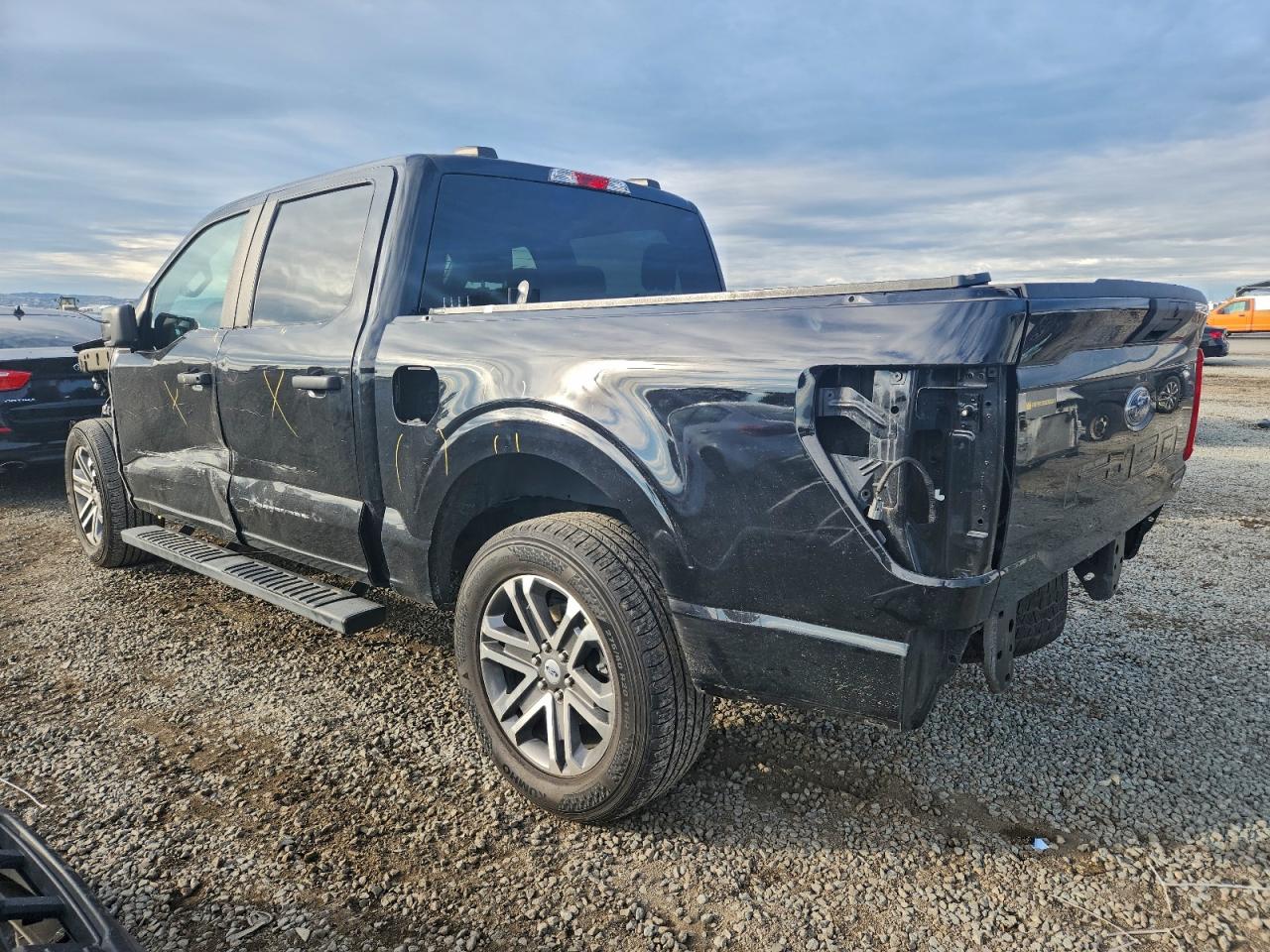 2022 FORD F150 SUPERCREW photo 2