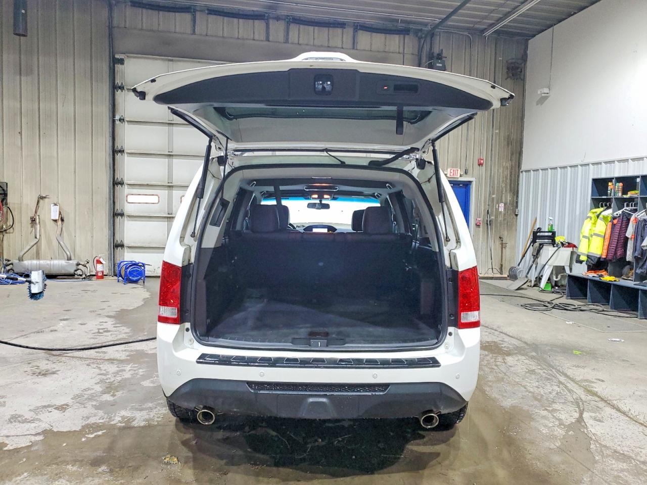 2015 HONDA PILOT TOURING photo 6