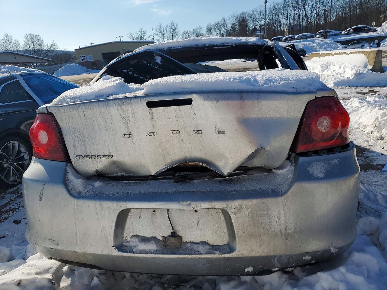 2011 DODGE AVENGER EXPRESS photo 6