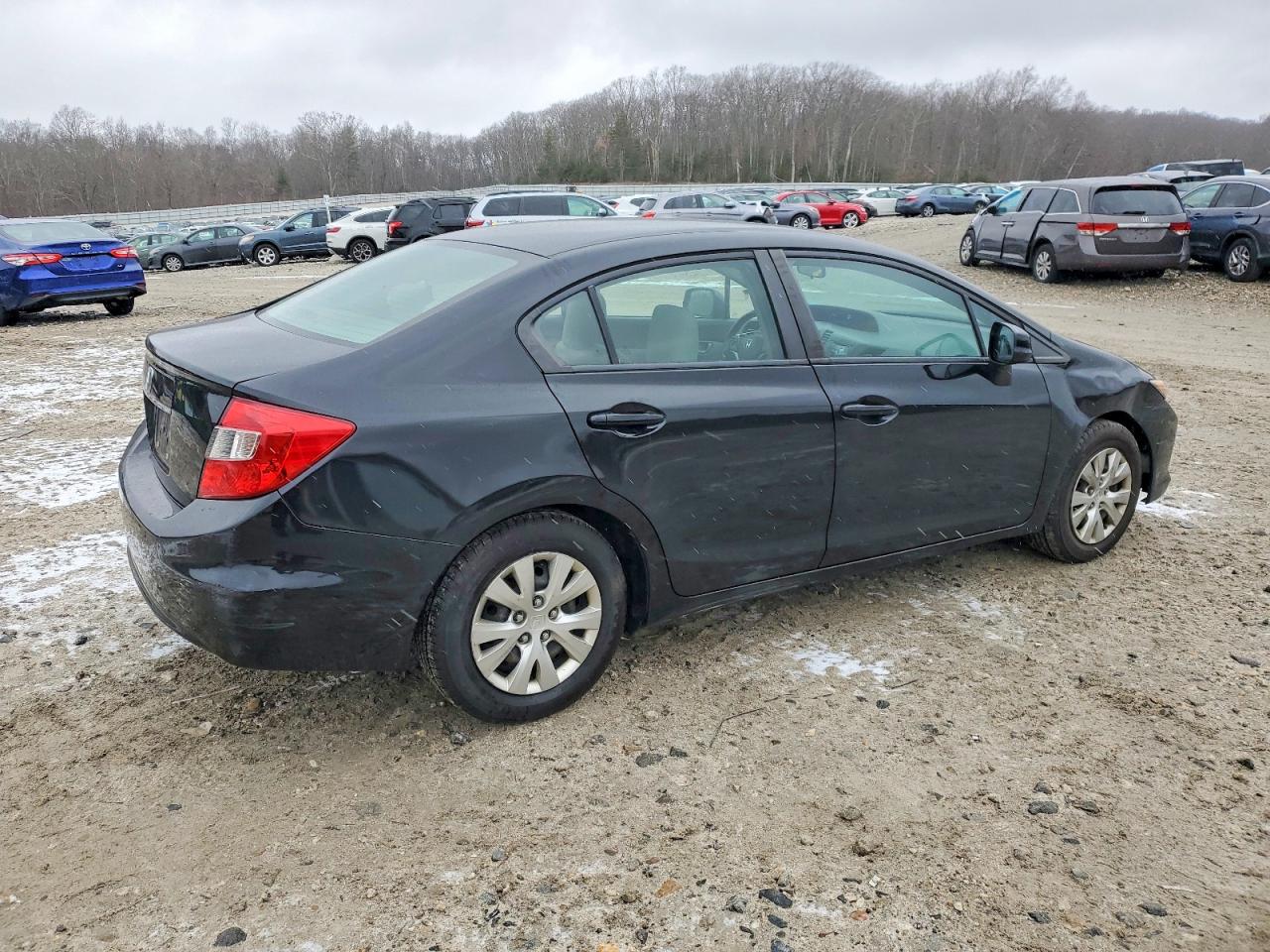 2012 HONDA CIVIC LX photo 3