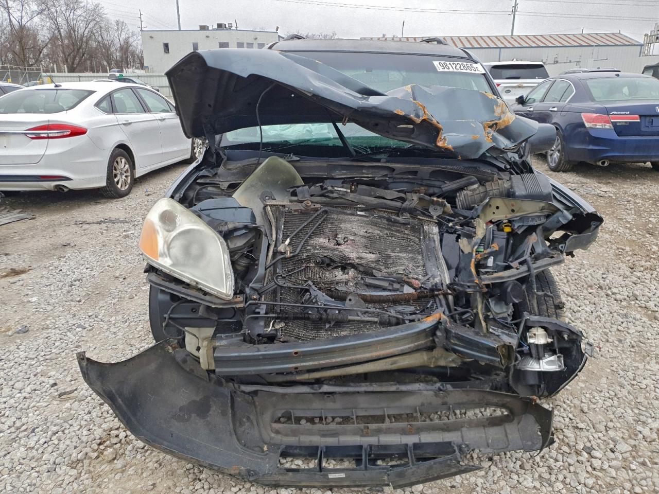 2004 HONDA PILOT photo 5