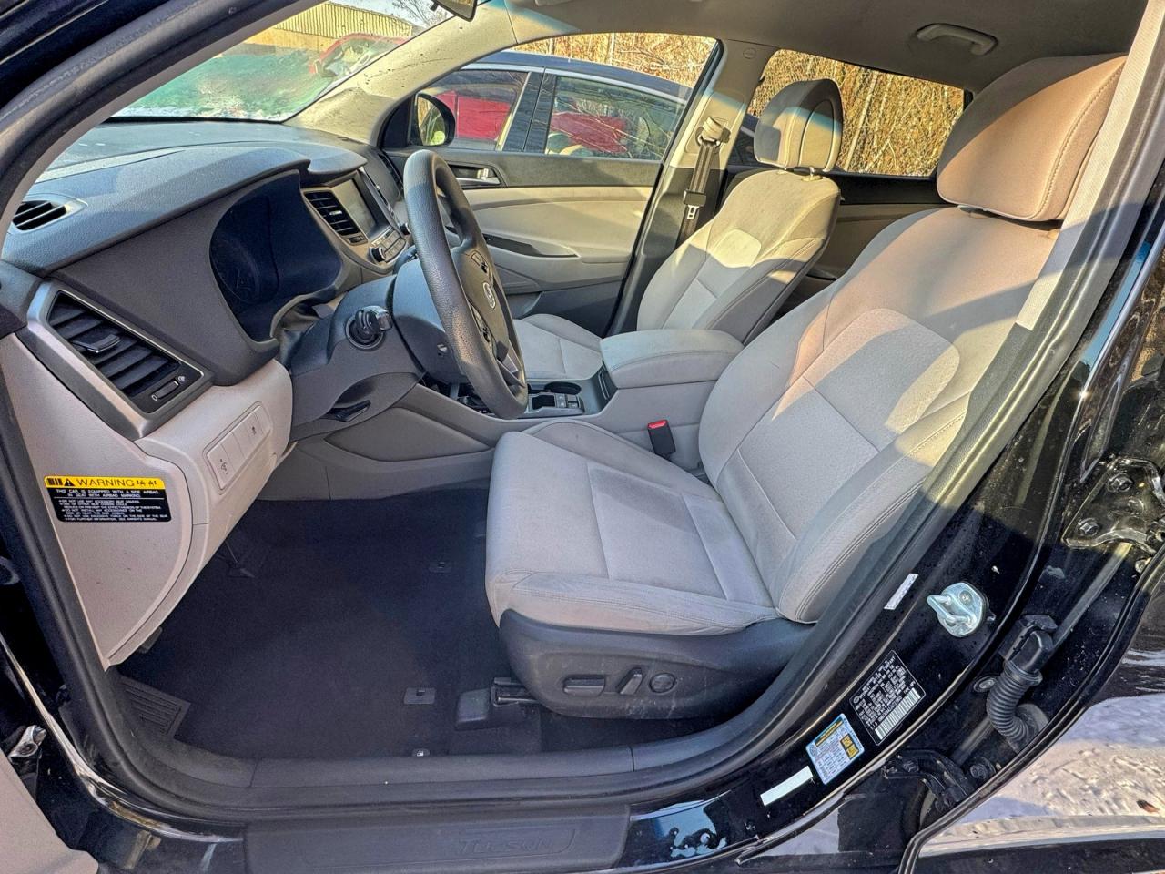 2018 HYUNDAI TUCSON SEL photo 5