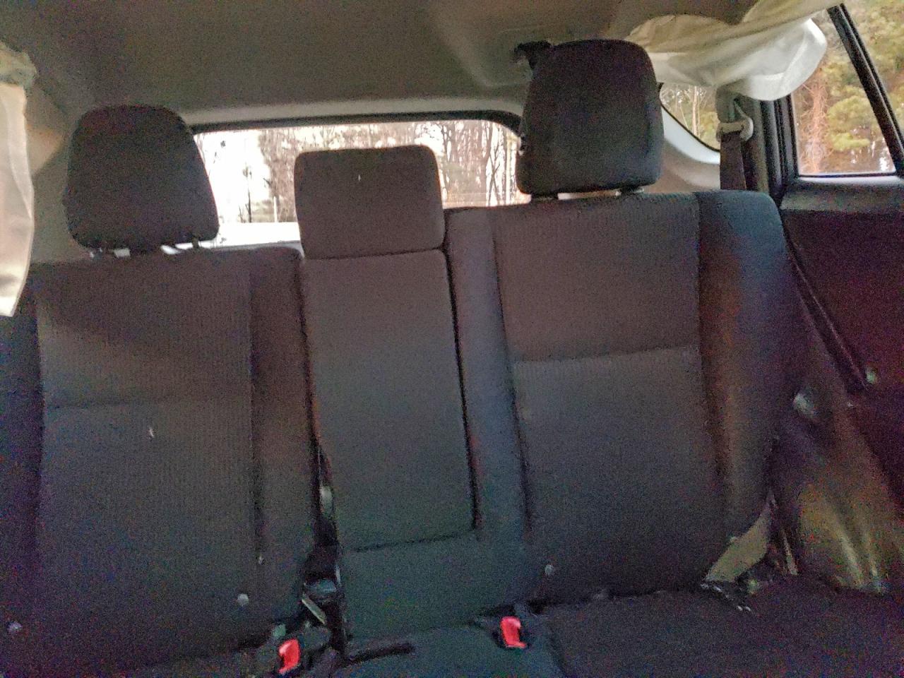 2014 TOYOTA RAV4 LE photo 10
