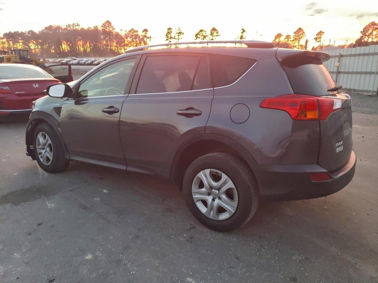 2014 TOYOTA RAV4 LE photo 2