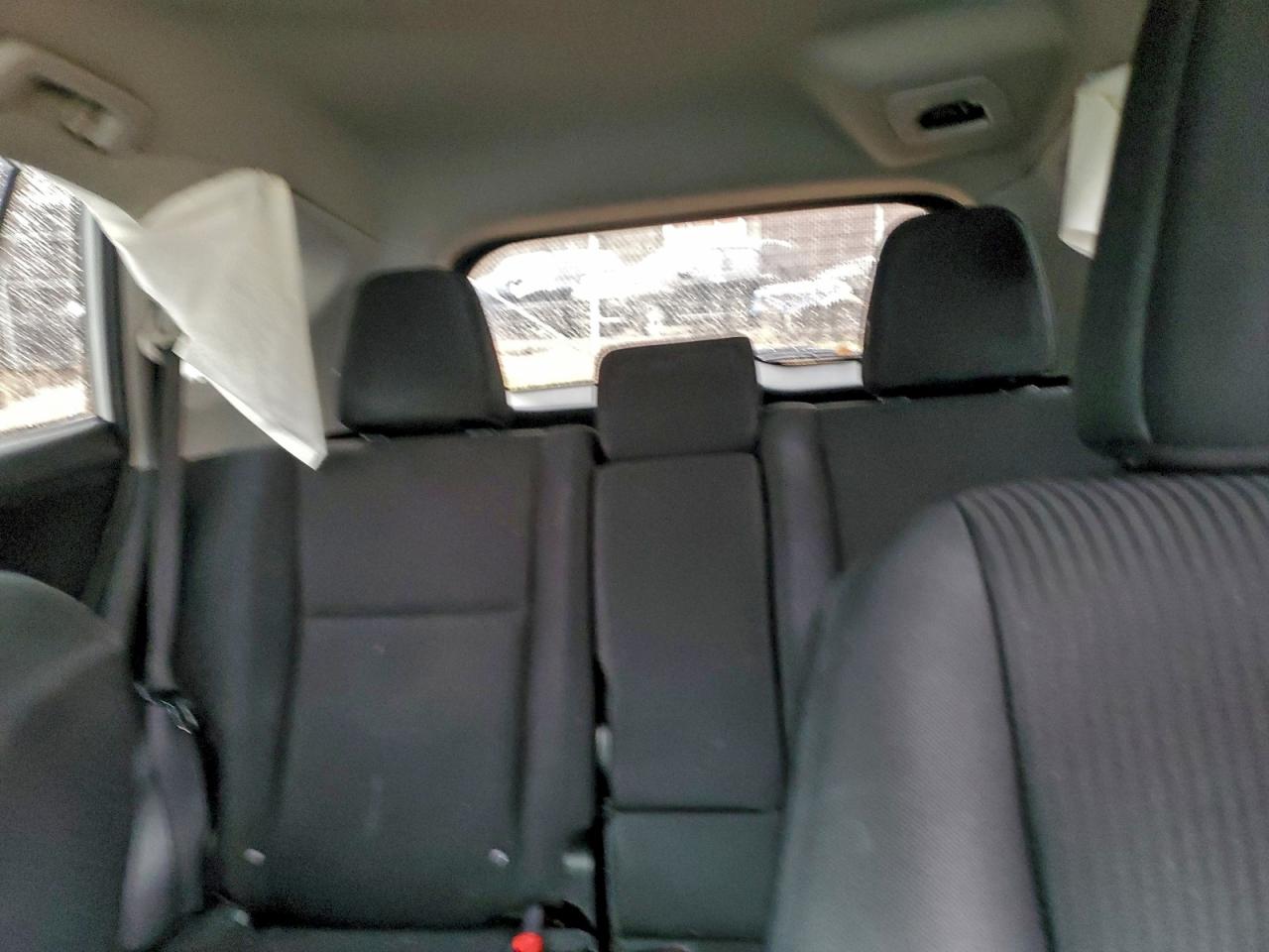 2014 TOYOTA RAV4 LE photo 10