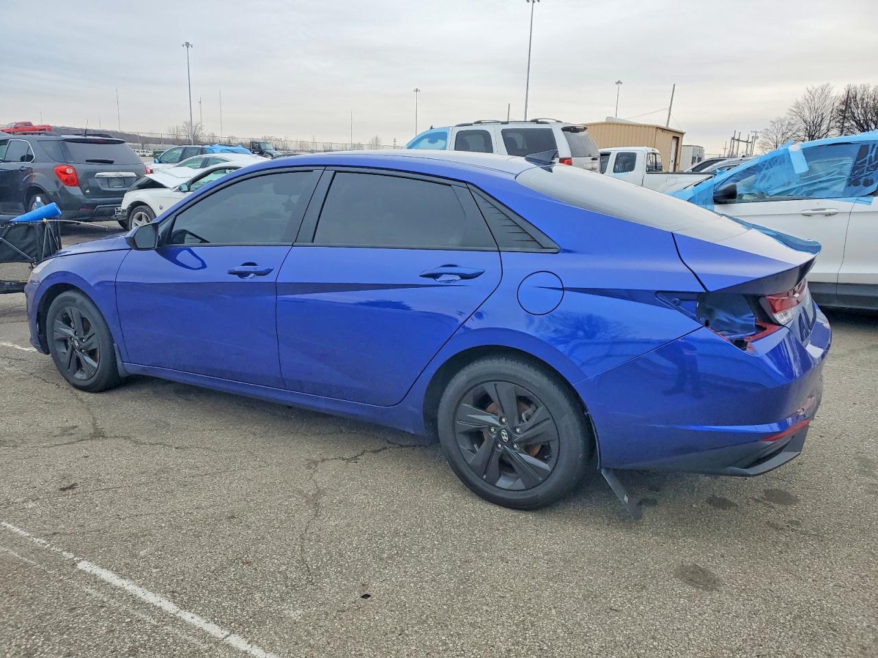2022 HYUNDAI ELANTRA SEL photo 2