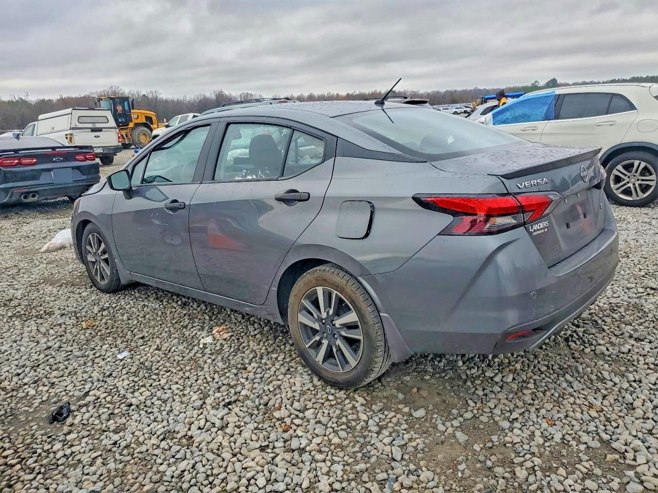 2024 NISSAN VERSA S photo 2