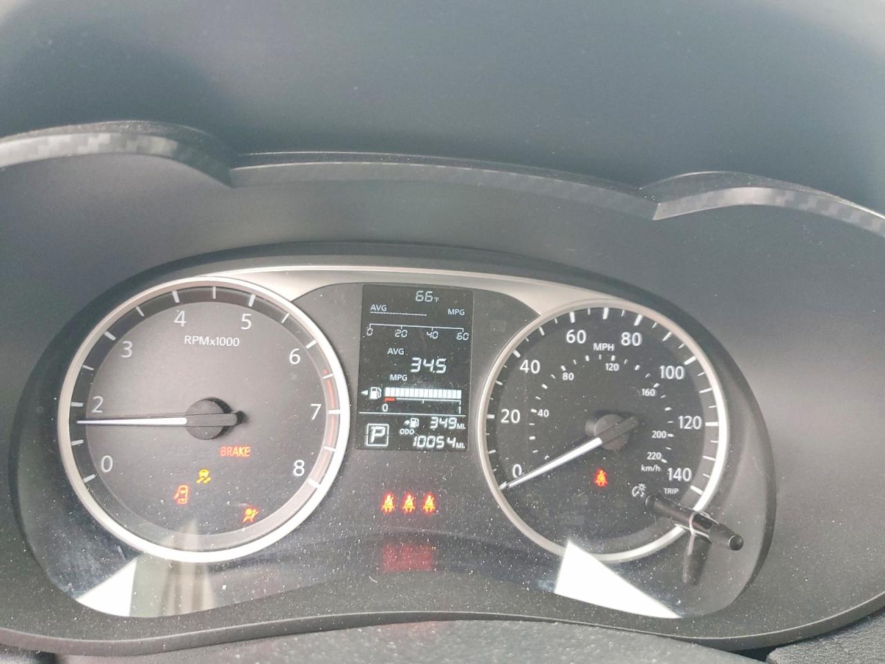 2024 NISSAN VERSA S photo 9