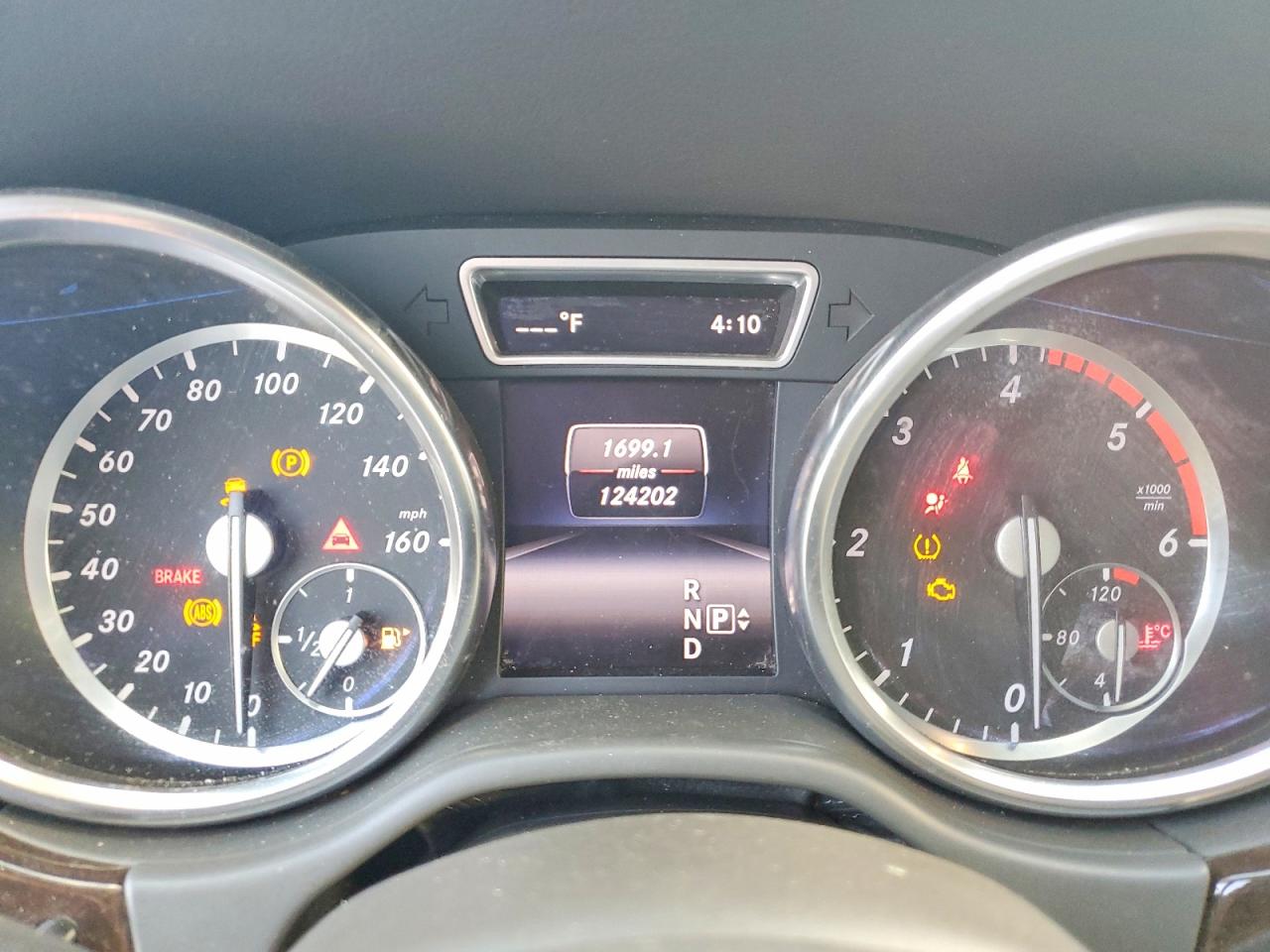 2015 MERCEDES-BENZ ML 250 BLUETEC photo 9