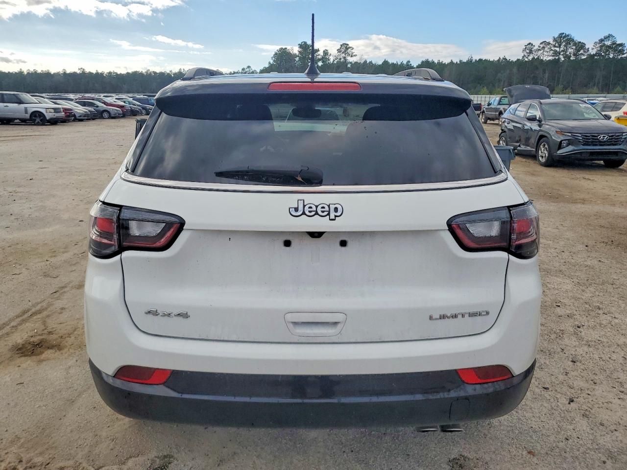 2022 JEEP COMPASS LIMITED photo 6