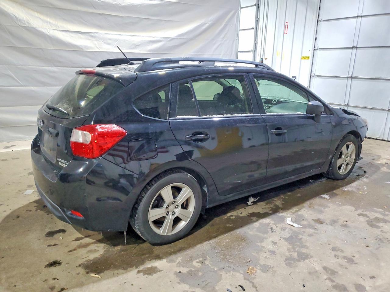 2016 SUBARU IMPREZA photo 3