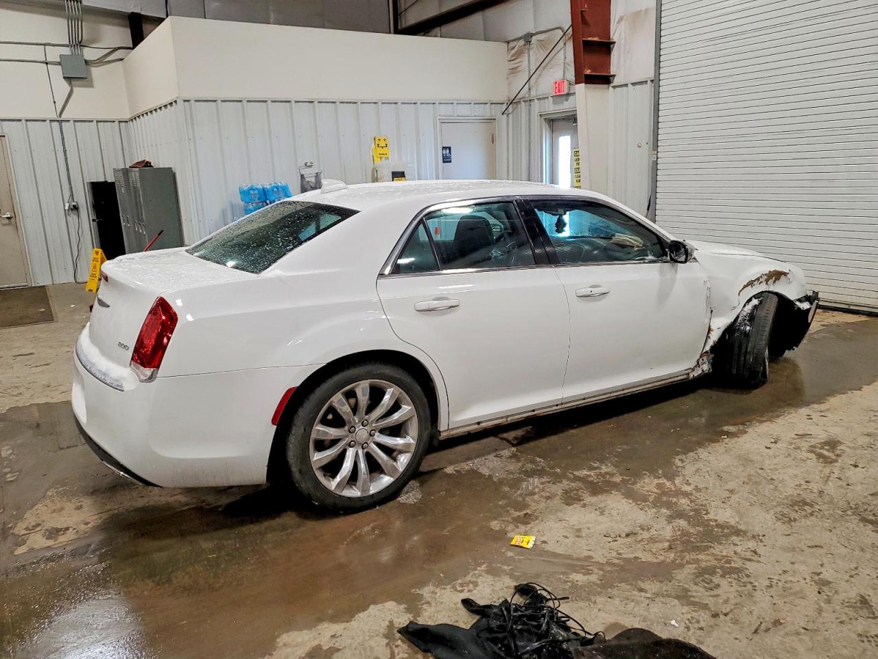 2019 CHRYSLER 300 TOURING photo 7