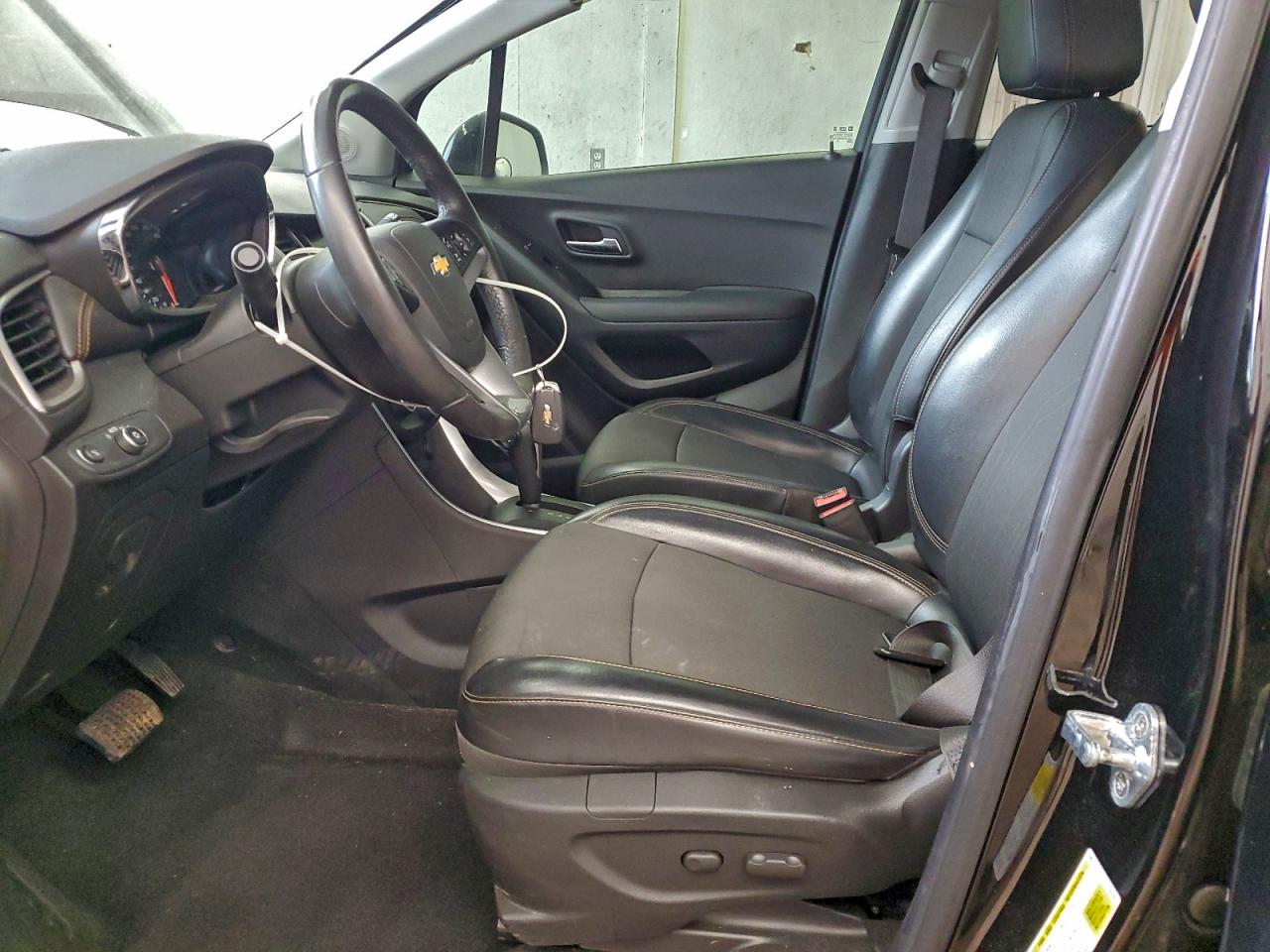 2020 CHEVROLET TRAX 1LT photo 7