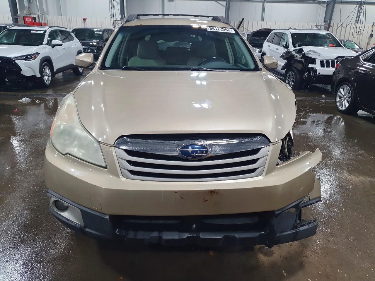 2010 SUBARU OUTBACK 2.5I PREMIUM photo 5