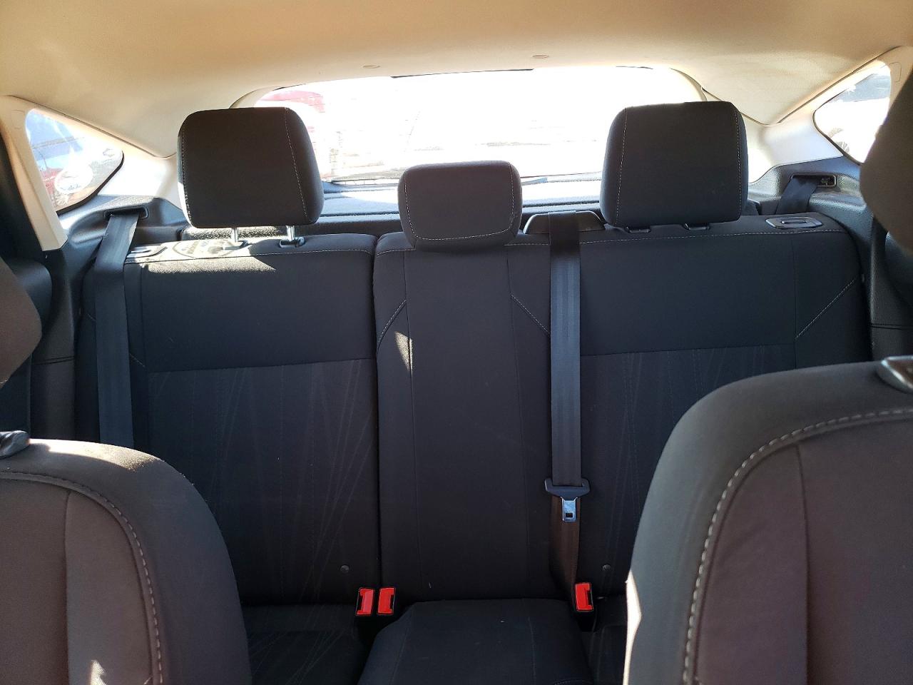 2017 FORD FOCUS SE photo 10