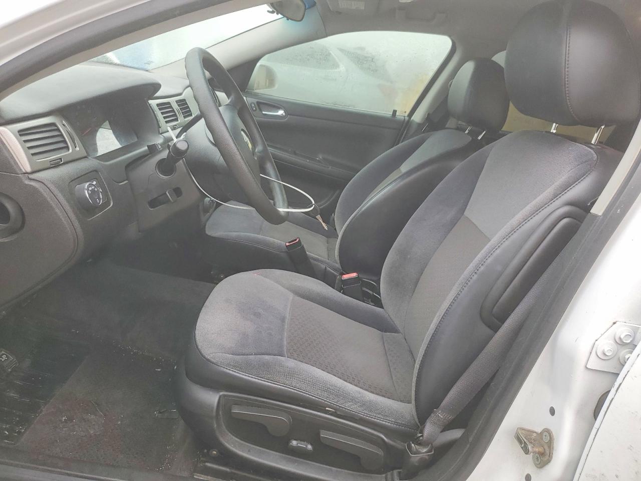 2010 CHEVROLET IMPALA POLICE photo 13