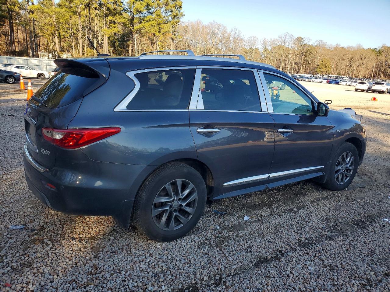 2014 INFINITI QX60 photo 3