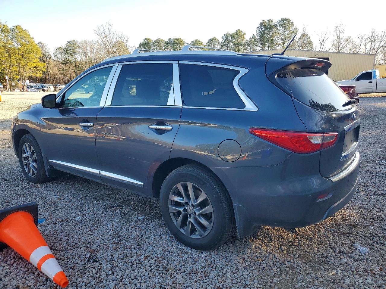 2014 INFINITI QX60 photo 2