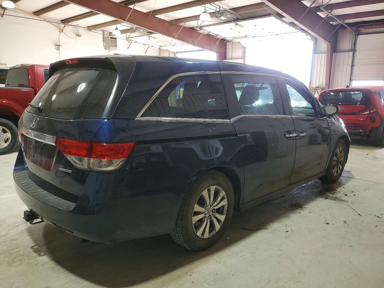 2016 HONDA ODYSSEY SE photo 5