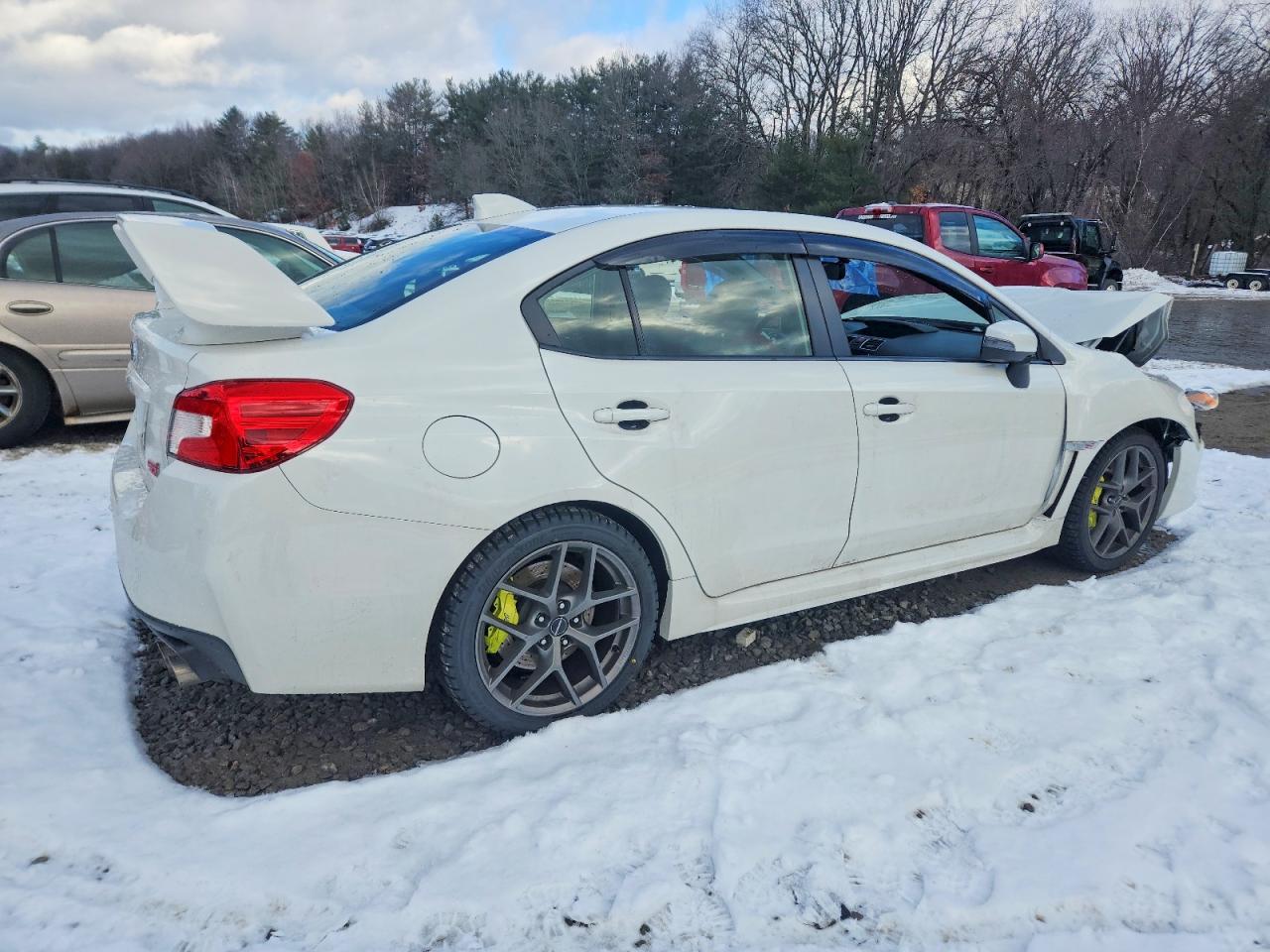 2020 SUBARU WRX STI photo 3