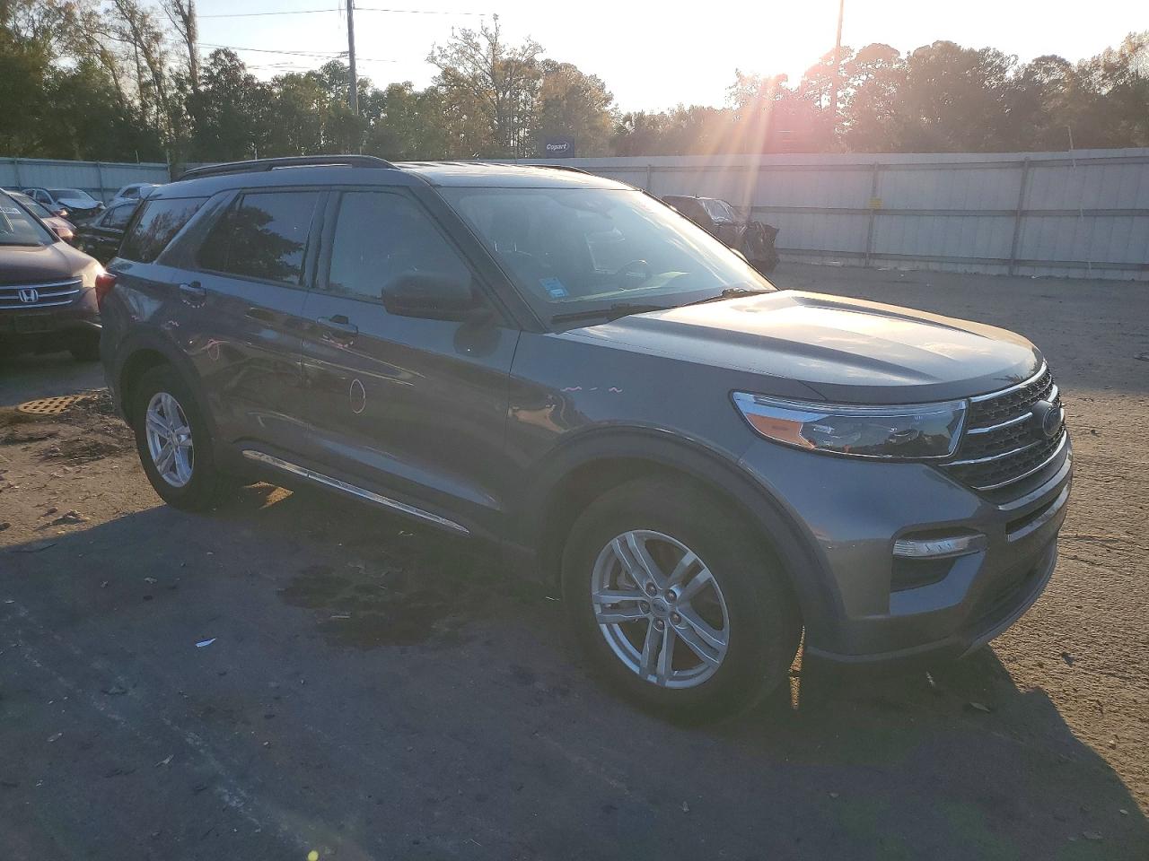 2021 FORD EXPLORER XLT photo 7