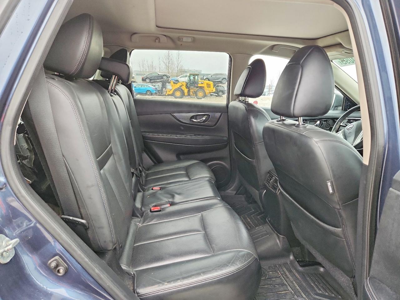 2014 NISSAN ROGUE S photo 11