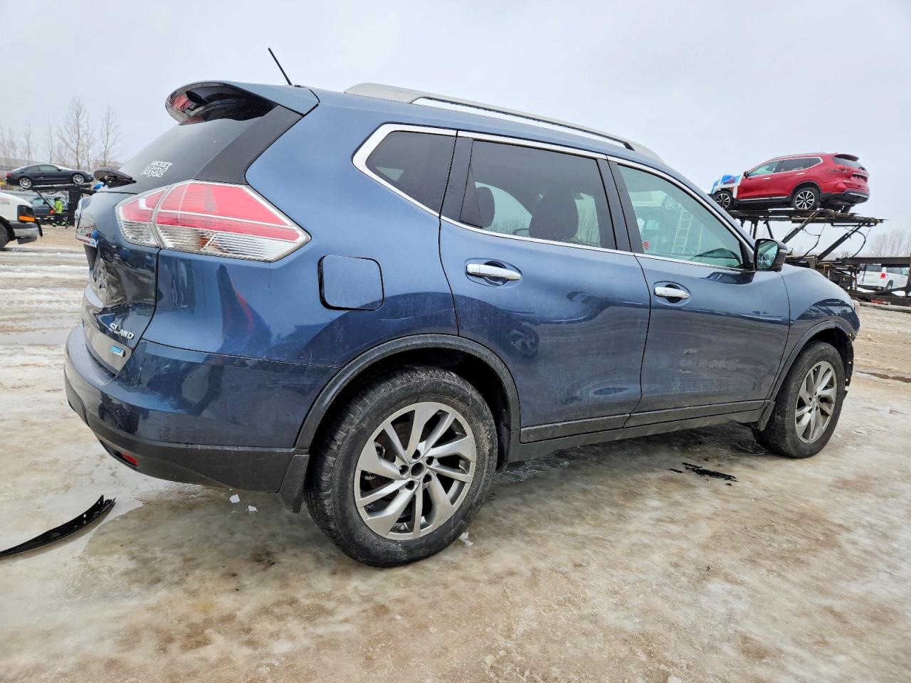 2014 NISSAN ROGUE S photo 3