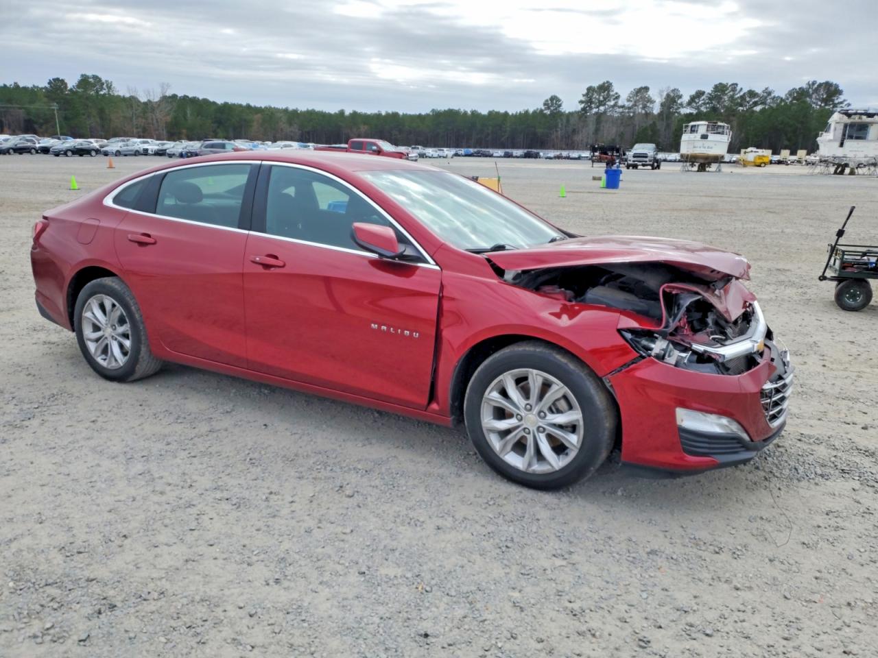 2020 CHEVROLET MALIBU LT photo 4