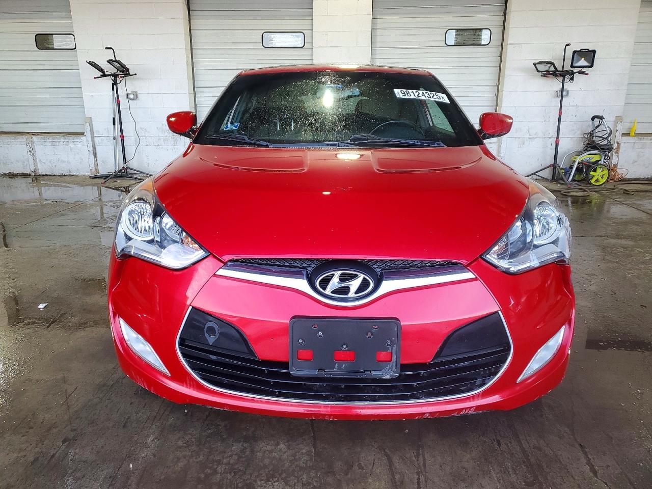 2017 HYUNDAI VELOSTER photo 5