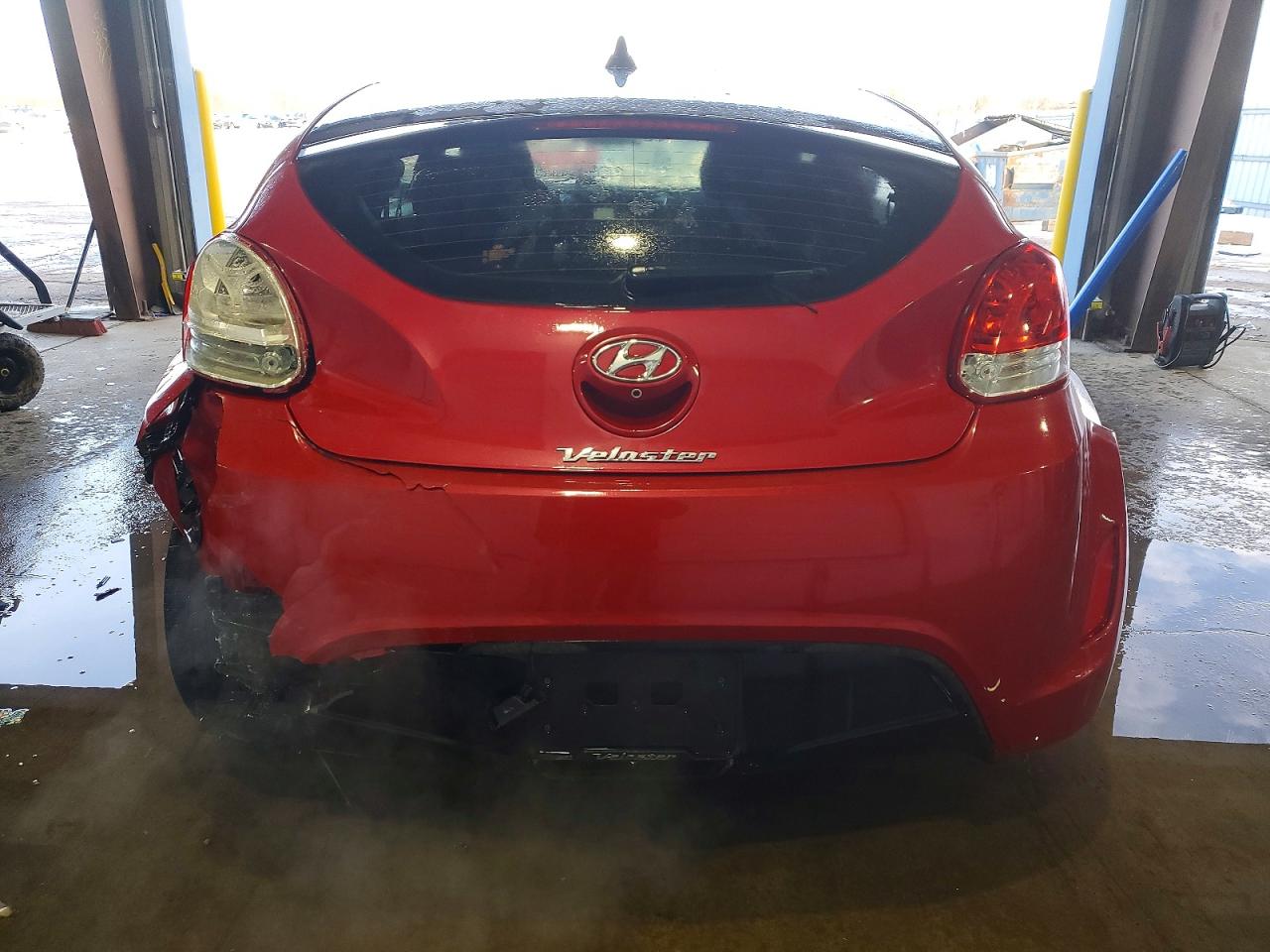 2017 HYUNDAI VELOSTER photo 6