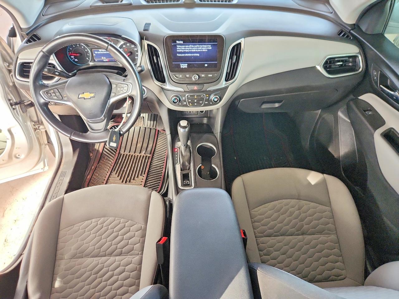 2020 CHEVROLET EQUINOX LT photo 8