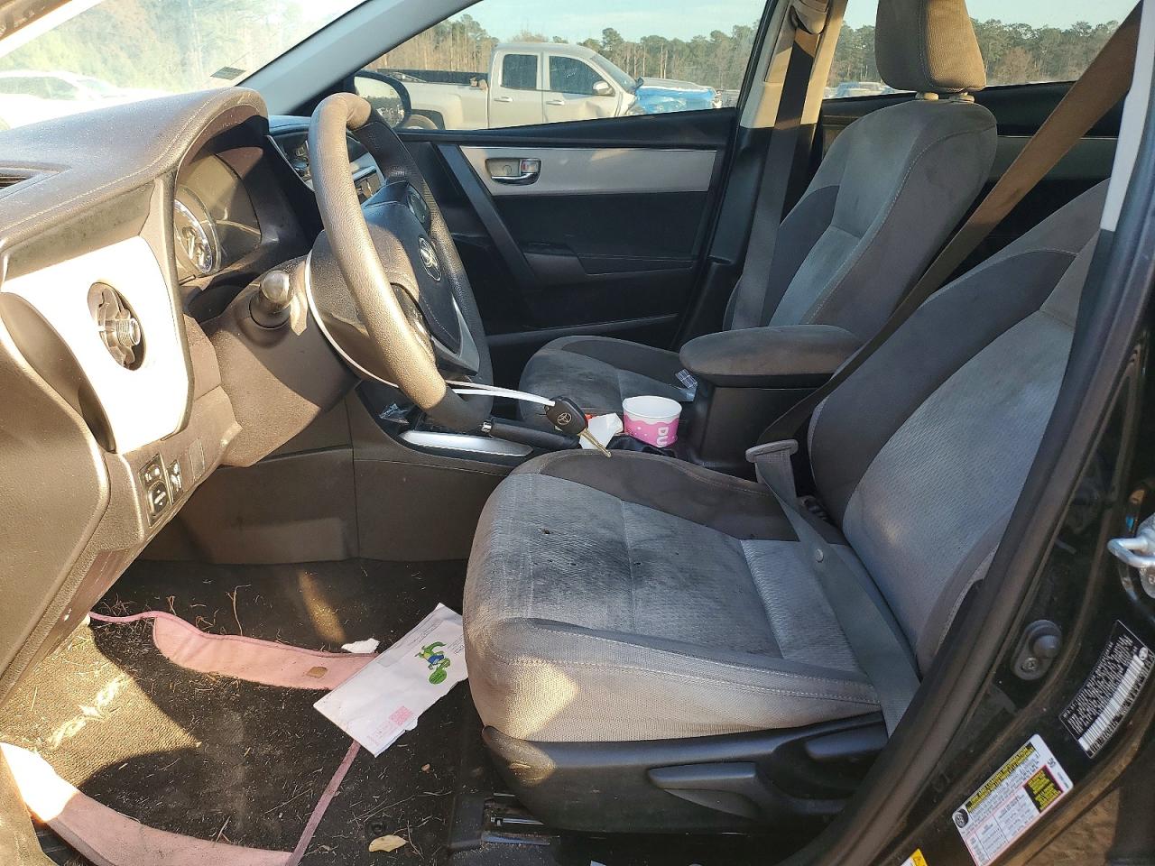 2018 TOYOTA COROLLA L photo 7