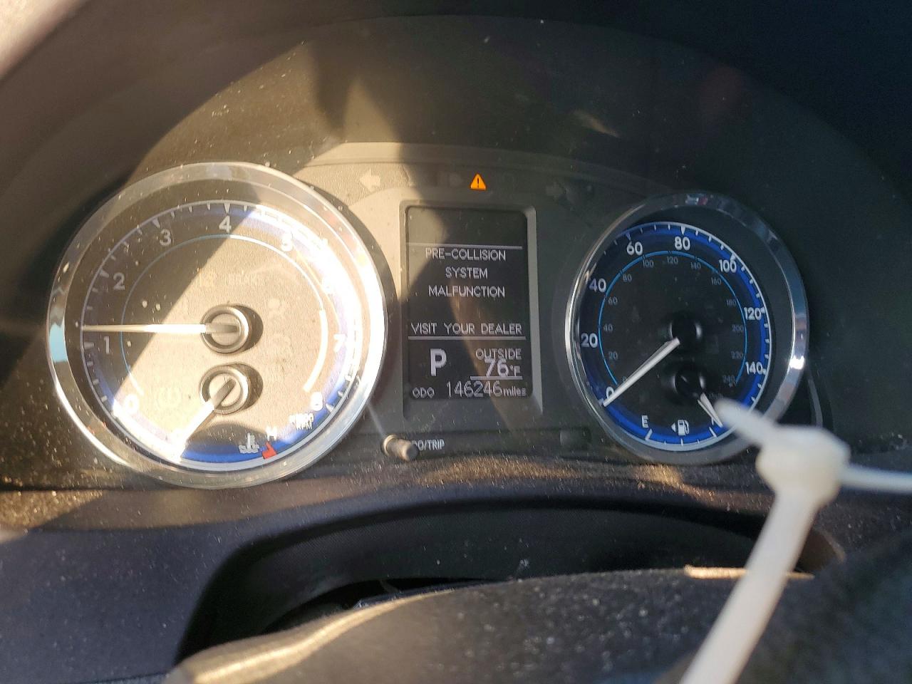 2018 TOYOTA COROLLA L photo 9