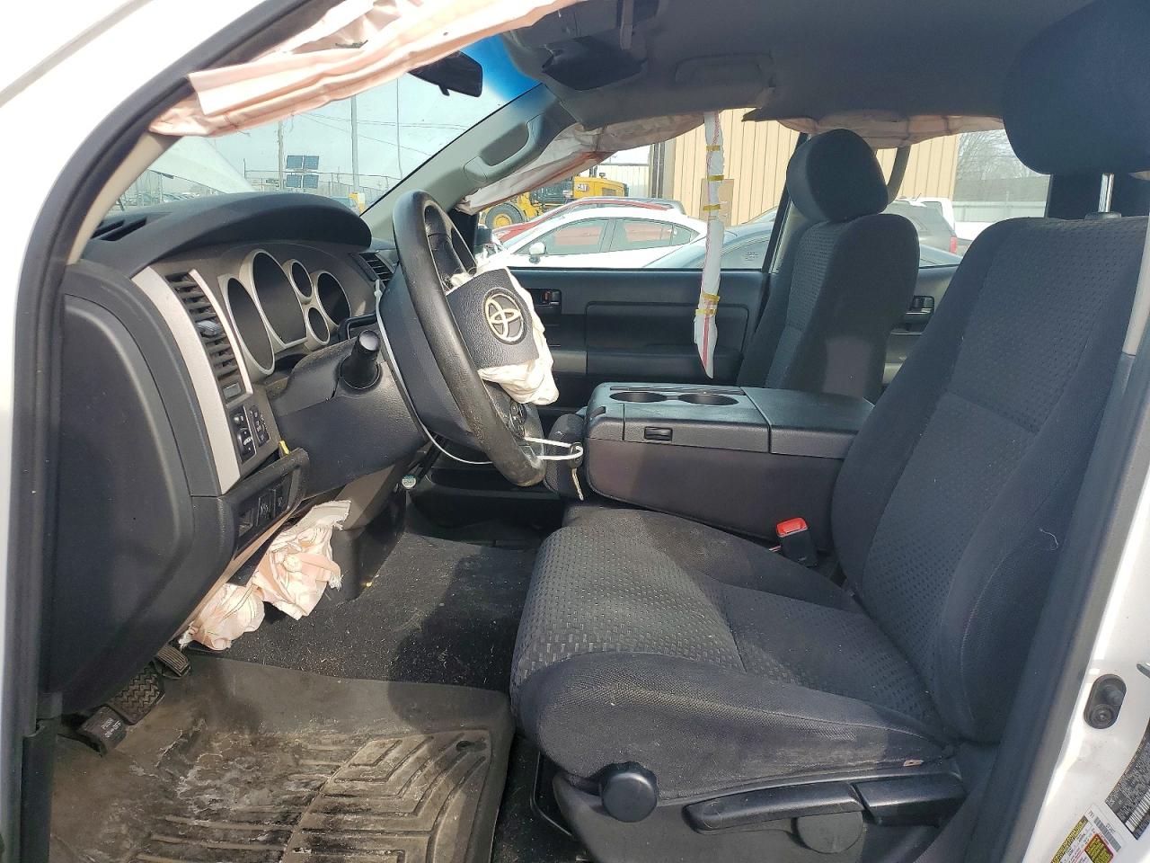 2010 TOYOTA TUNDRA DOUBLE CAB SR5 photo 7