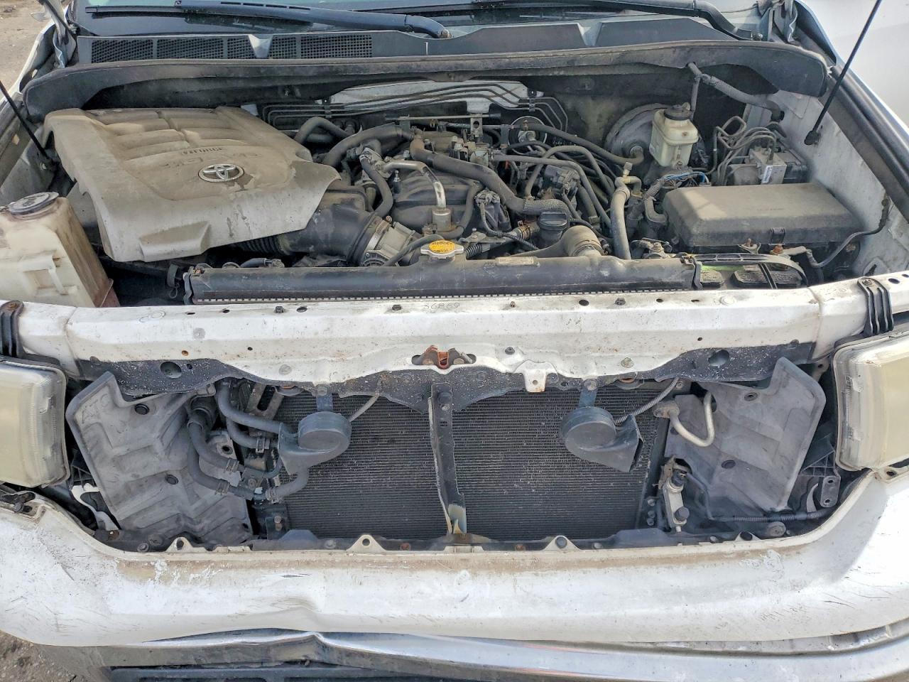 2010 TOYOTA TUNDRA DOUBLE CAB SR5 photo 11