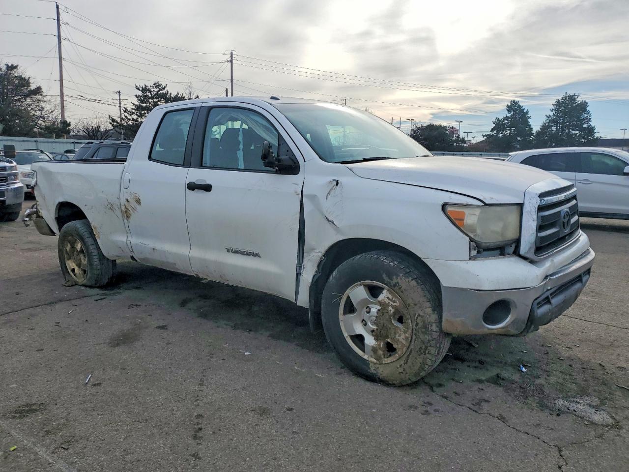 2010 TOYOTA TUNDRA DOUBLE CAB SR5 photo 4