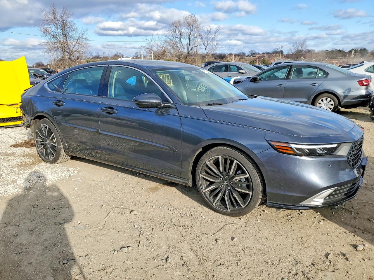 2024 HONDA ACCORD TOURING HYBRID photo 4