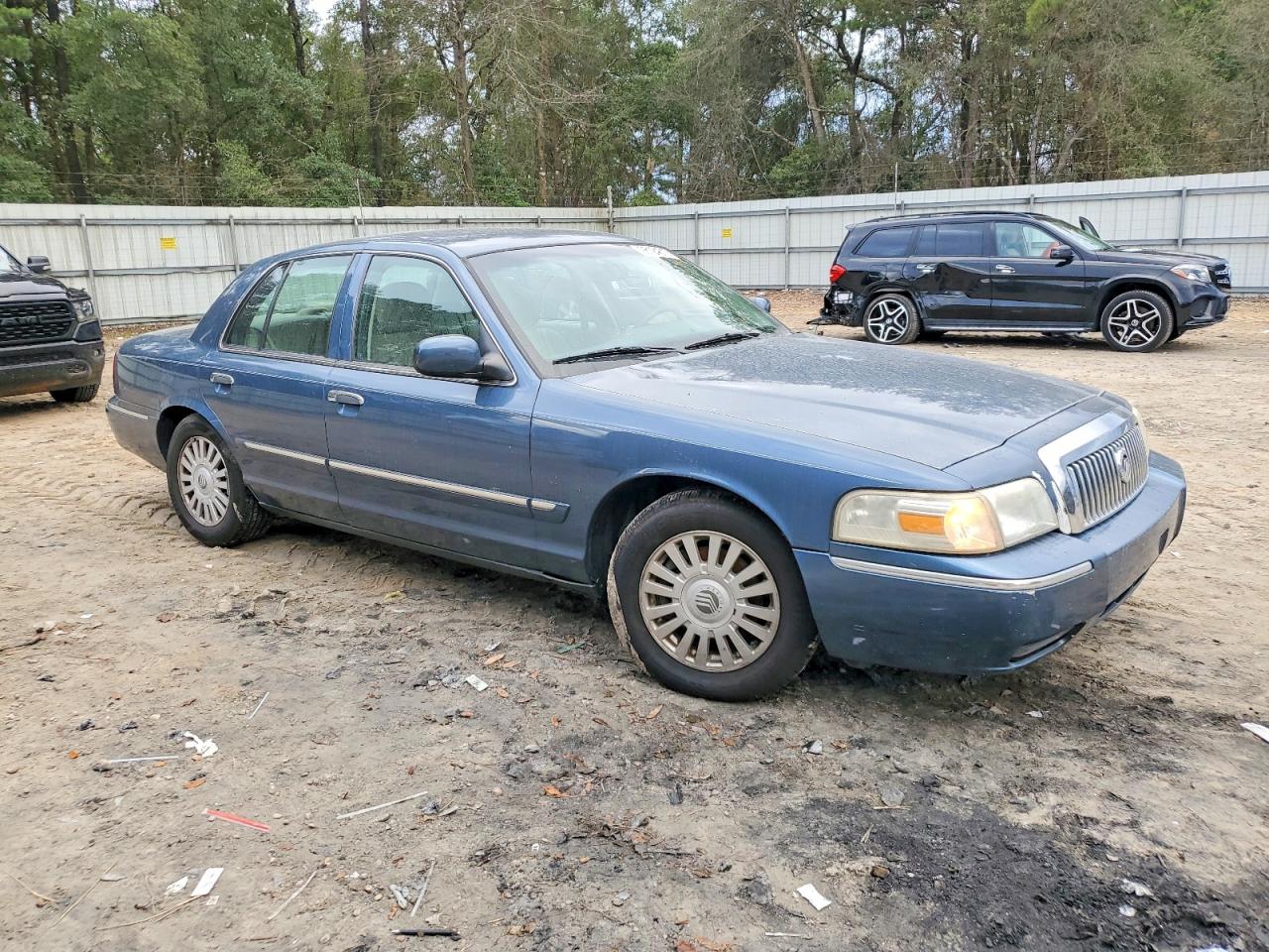 2008 MERCURY GRAND MARQUIS LS photo 4