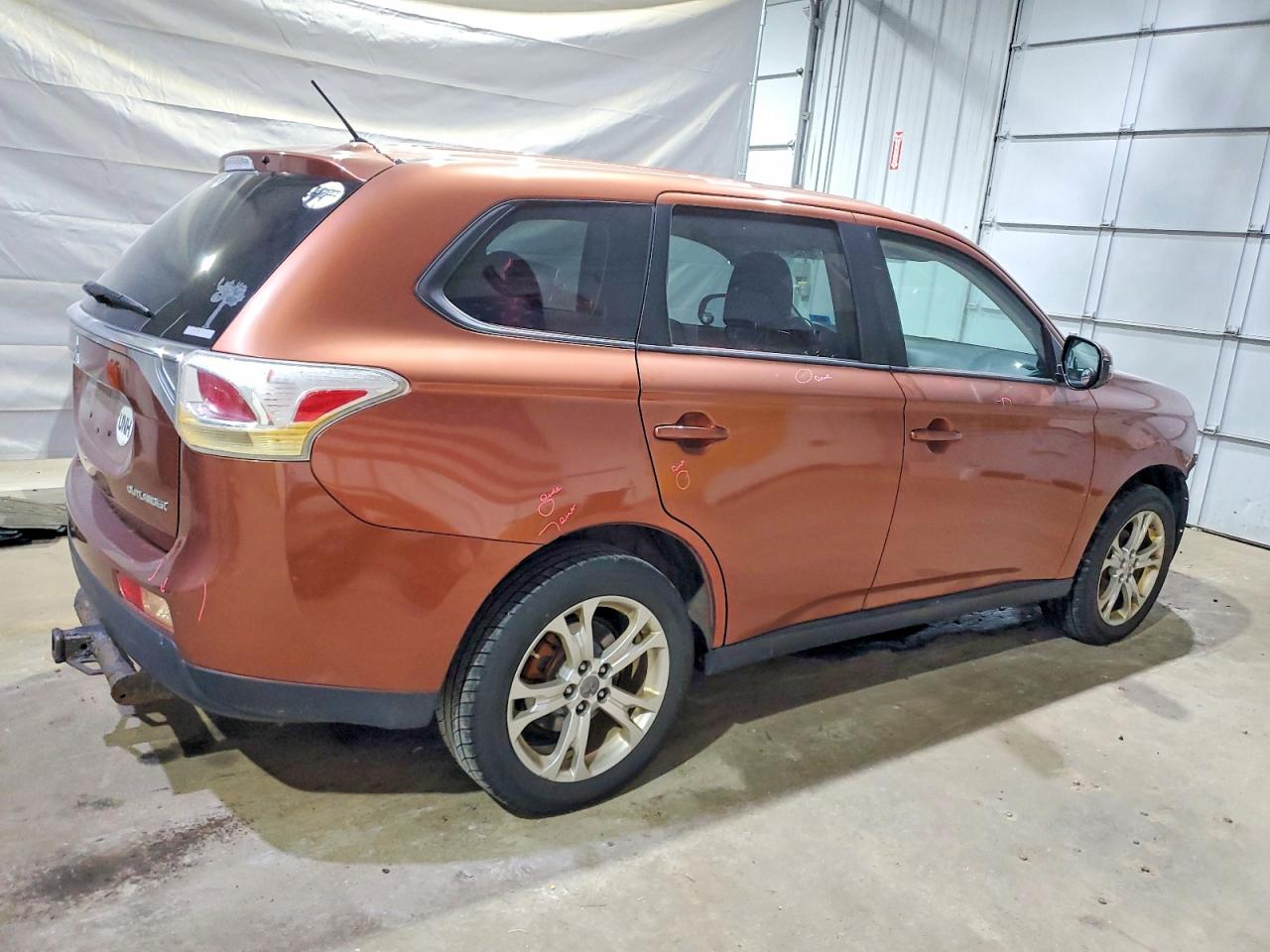 2014 MITSUBISHI OUTLANDER SE photo 3