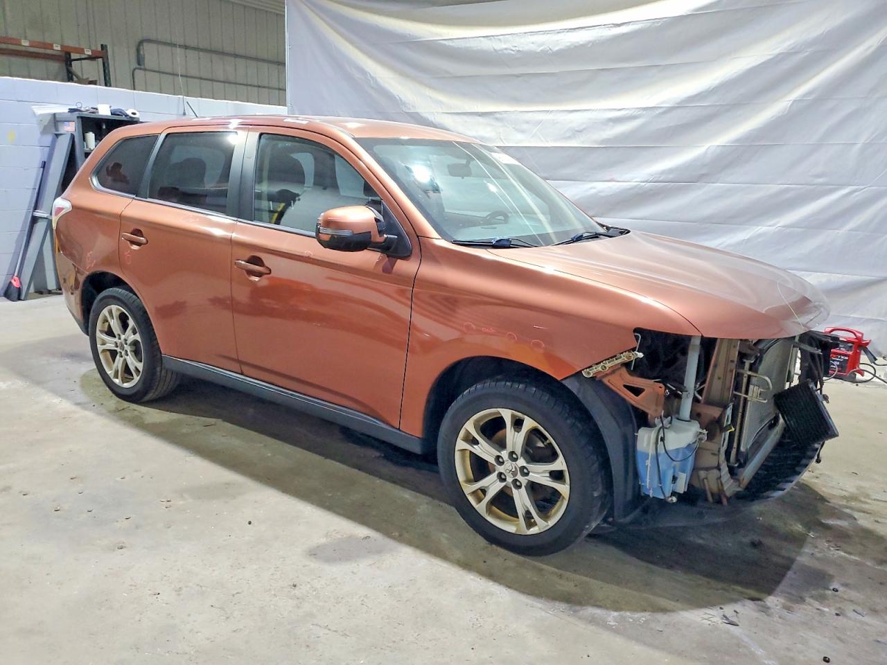 2014 MITSUBISHI OUTLANDER SE photo 4