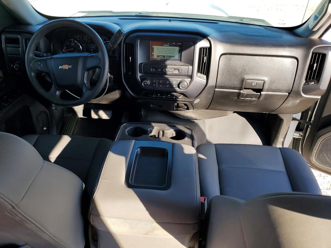 2018 CHEVROLET SILVERADO C1500 photo 8