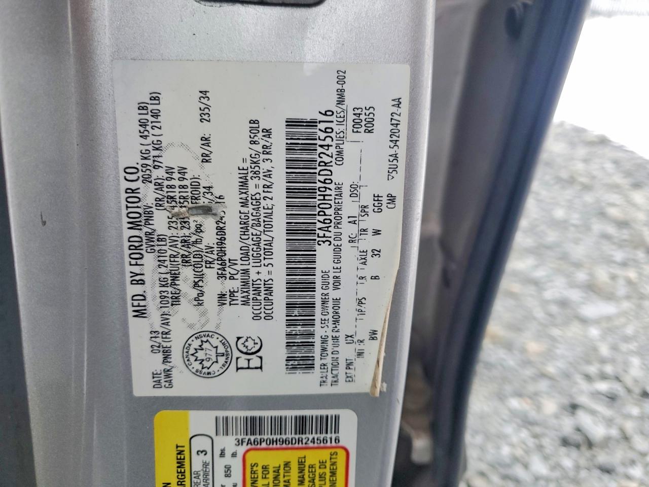 2013 FORD FUSION SE photo 12