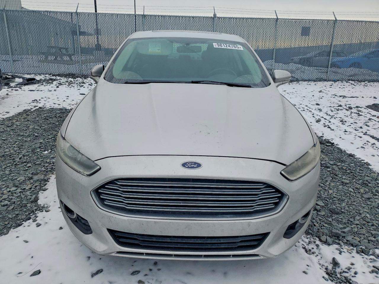 2013 FORD FUSION SE photo 5